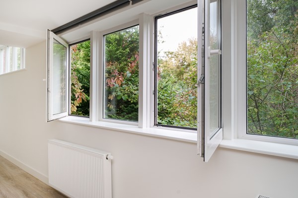 Medium property photo - Schoonderloostraat 155E, 3024 TT Rotterdam