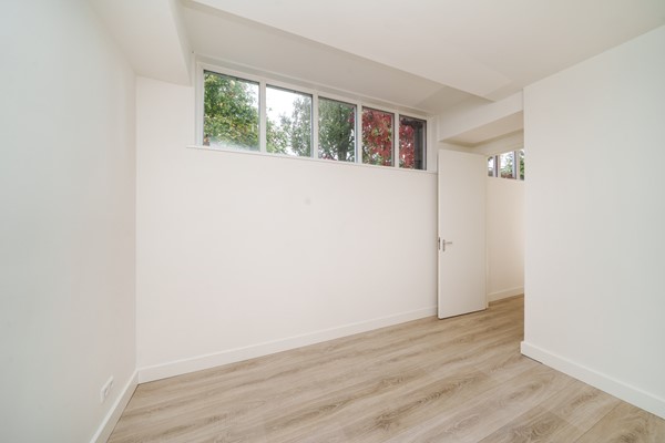 Medium property photo - Schoonderloostraat 155E, 3024 TT Rotterdam