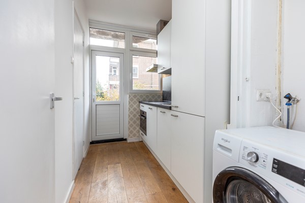 Medium property photo - Van Swietenlaan 87B, 3083 DX Rotterdam