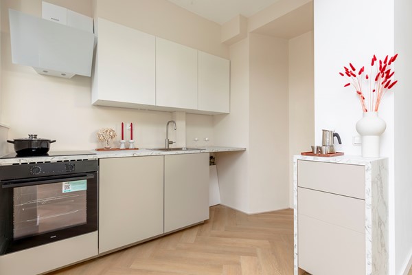 Medium property photo - Koggestraat 22C, 3028 VZ Rotterdam