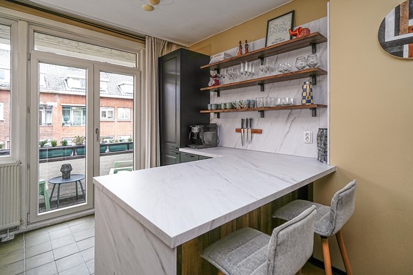 Medium property photo - Letlandsestraat 6A, 3028 ED Rotterdam