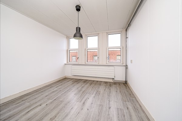 Medium property photo - Mathenesserweg 33E, 3027 HE Rotterdam