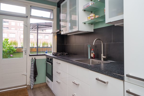 Medium property photo - Mathenesserweg 179B, 3027 HS Rotterdam