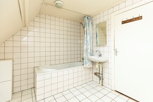 Medium property photo - Hugo Molenaarstraat 17A02, 3022 NM Rotterdam