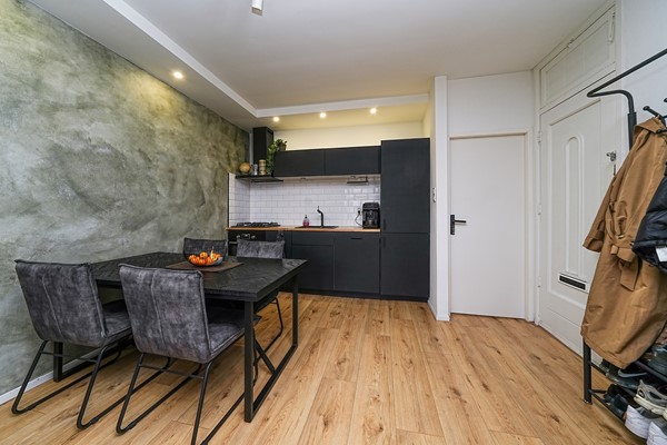 Te koop: Katendrechtse Lagedijk 142B, 3081ZC Rotterdam