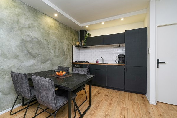 Medium property photo - Katendrechtse Lagedijk 142B, 3081 ZC Rotterdam