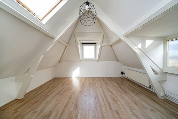 Medium property photo - Volmarijnstraat 124A02, 3021 XW Rotterdam