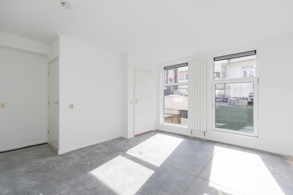 Medium property photo - Volmarijnstraat 108B, 3021 XW Rotterdam