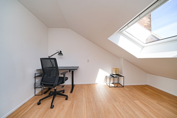 Medium property photo - Mathenesserdijk 274B01, 3026 GN Rotterdam