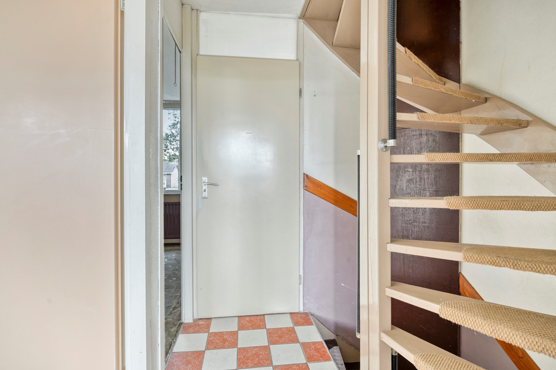 Tussenwoning te koop: Cederhage 21, Stadskanaal