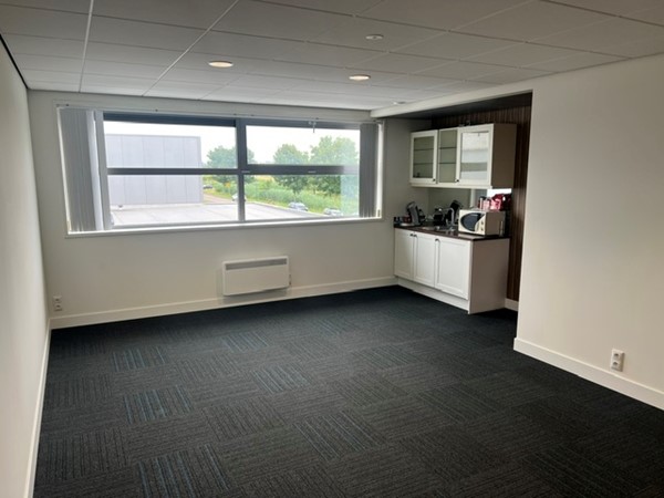 Foto - Te huur: Distributiestraat 61E, 4283 JN Giessen