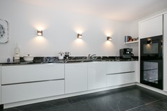 AV2 (12).JPG