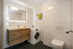 AV2 (4).JPG