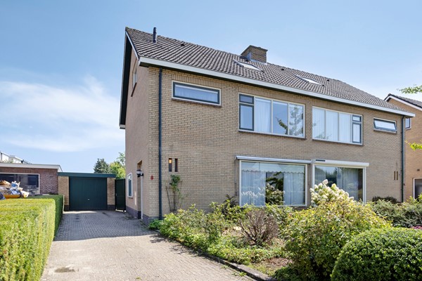 Ruime 2/1 kapwoning met 5 slaapkamers! 