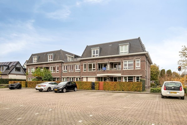 Instapklaar 3-kamerappartement in Veenendaal de Klomp– ideaal gelegen nabij het station!
