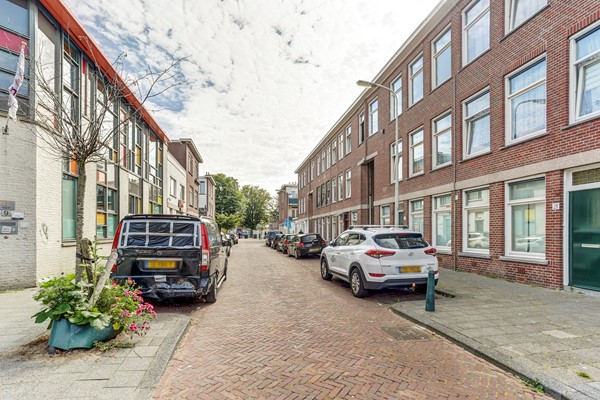 Medium property photo - Spionkopstraat 12, 2572 NM Den Haag