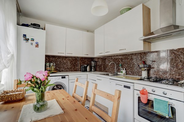 Medium property photo - Joris van der Haagenstraat 64, 2525 TS Den Haag