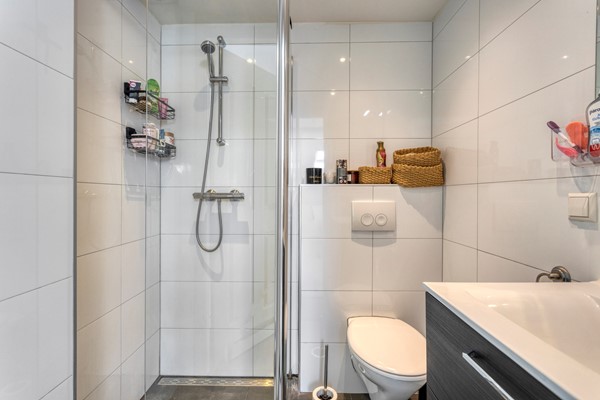 Medium property photo - De Genestetlaan 195B, 2522 LH Den Haag