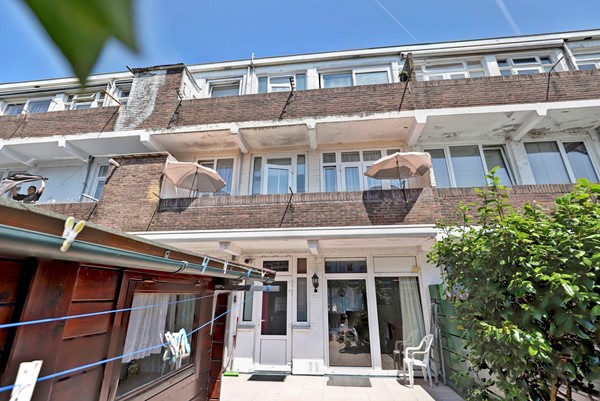 Medium property photo - Hulshorststraat 71, 2573 EB Den Haag