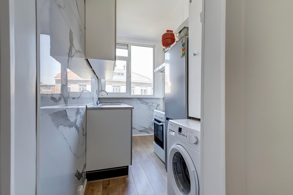 Medium property photo - Majubastraat 25, 2572 NT Den Haag