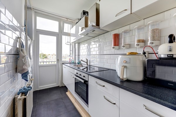 Medium property photo - Harderwijkstraat 7, 2573 ZA Den Haag