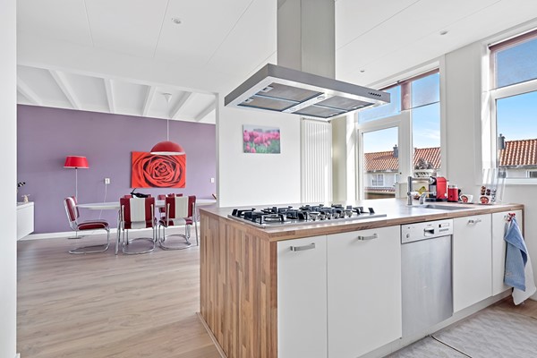 Medium property photo - Zwolsestraat 219, 2587 VC Den Haag