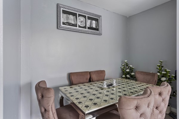 Medium property photo - Vaassenstraat 8, 2573 WT Den Haag