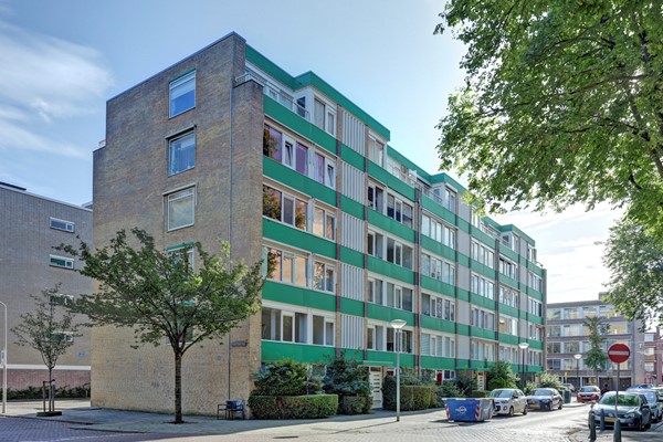 Medium property photo - Castricumplein 23, 2547 JA Den Haag