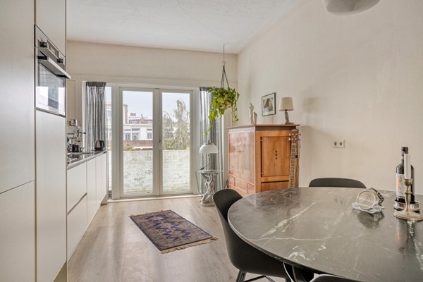 Medium property photo - Perenstraat 66, 2564 SG Den Haag