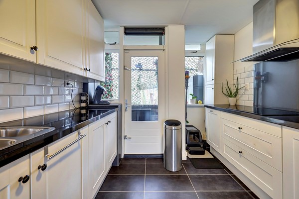 Medium property photo - Steenwijklaan 192, 2541 RR Den Haag