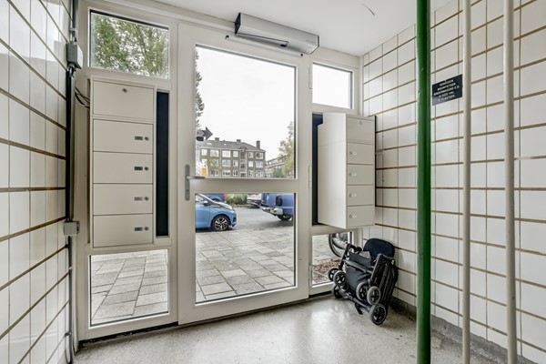 Medium property photo - Veenendaalkade 535, 2547 AN Den Haag
