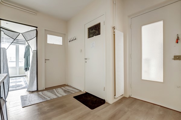 Medium property photo - Veenendaalkade 535, 2547 AN Den Haag