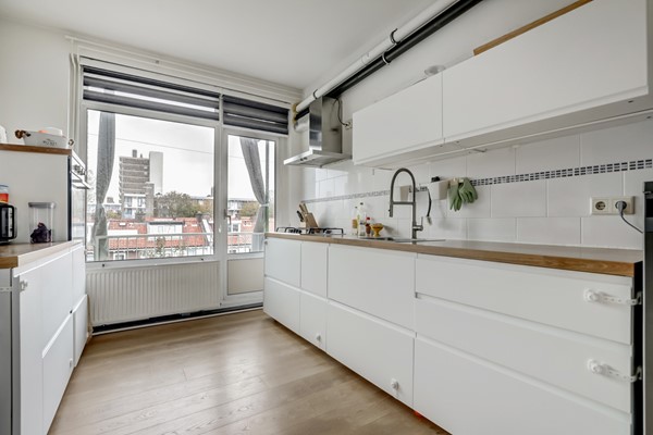 Medium property photo - Veenendaalkade 535, 2547 AN Den Haag