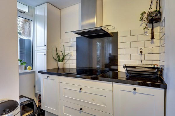 Medium property photo - Steenwijklaan 192, 2541 RR Den Haag