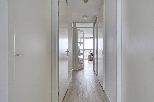 Medium property photo - Dedemsvaartweg 580, 2545 AS Den Haag