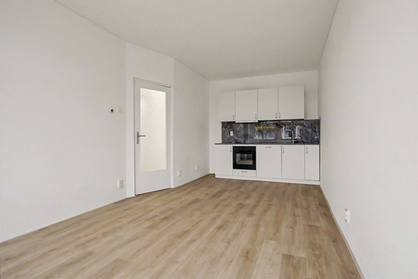 Medium property photo - Velpsestraat 81, 2573 SE Den Haag