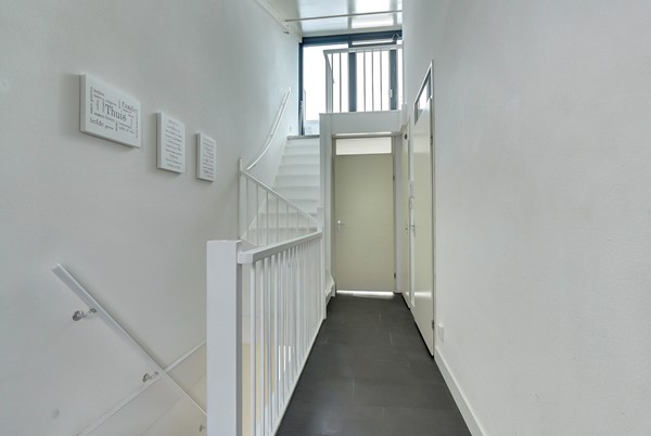 Medium property photo - Hobbemastraat 288, 2526 JX Den Haag