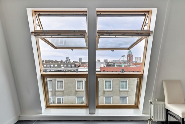 Medium property photo - Hobbemastraat 288, 2526 JX Den Haag