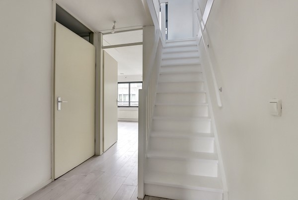 Medium property photo - Hobbemastraat 288, 2526 JX Den Haag