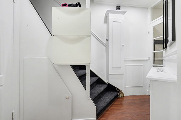 Medium property photo - Van Vlotenstraat 16, 2523 JC Den Haag