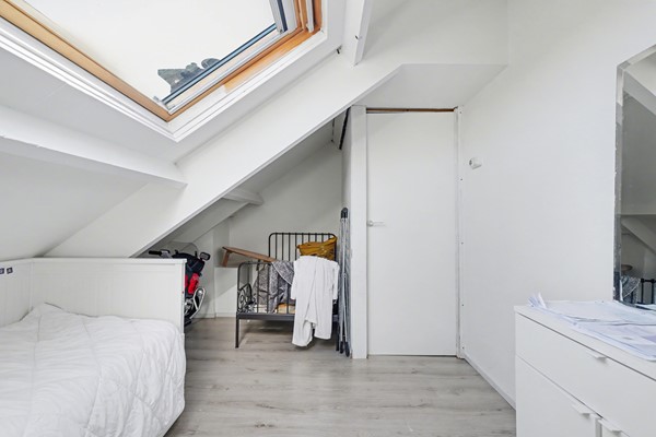 Medium property photo - Van Vlotenstraat 16, 2523 JC Den Haag