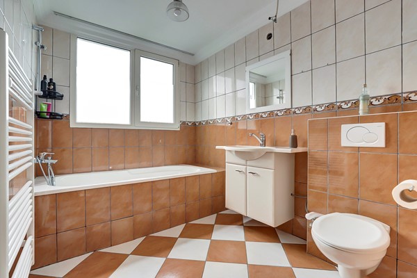 Medium property photo - Vinkensteynstraat 69, 2562 TM Den Haag