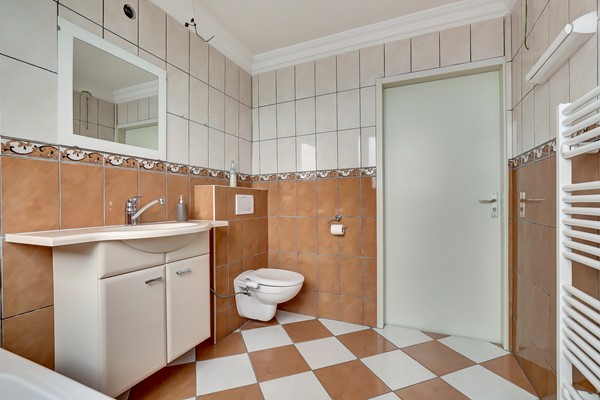 Medium property photo - Vinkensteynstraat 69, 2562 TM Den Haag