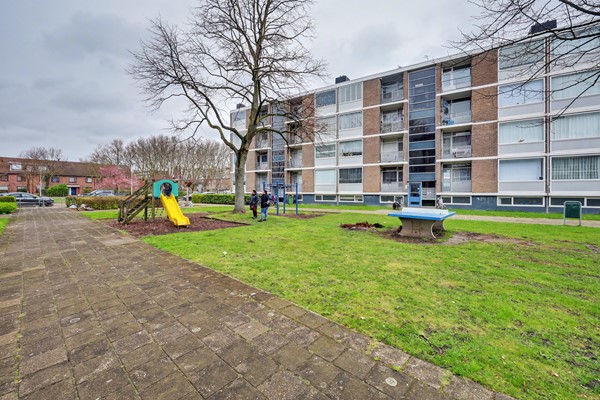 Medium property photo - De Gaarde 82, 2542 CK Den Haag