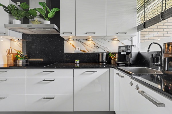 Medium property photo - De Gaarde 82, 2542 CK Den Haag