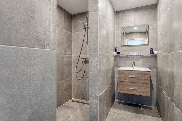 Medium property photo - Vreeswijkstraat 247, 2546 AH Den Haag