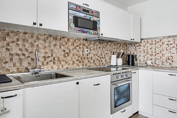 Medium property photo - Ferdinand Bolstraat 113, 2525 XL Den Haag