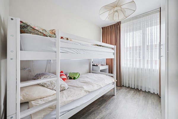 Medium property photo - Ferdinand Bolstraat 113, 2525 XL Den Haag