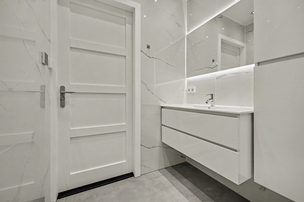 Medium property photo - Lavendelstraat 21, 2563 PP Den Haag