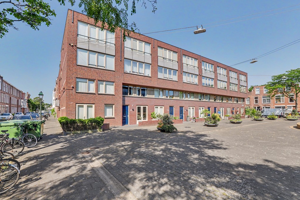 03_S_GRAVENHAGE_2561_RX_Madame_Curieplein_12.JPG